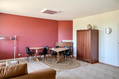 Maison - 186 m² - 5 pièces