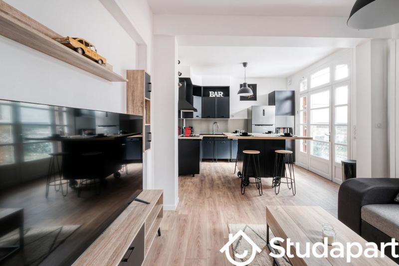 Chambre - 13 m² - 1 pièce