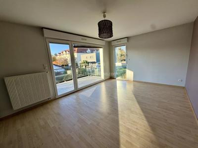Appartement - 77 m² - 3 pièces
