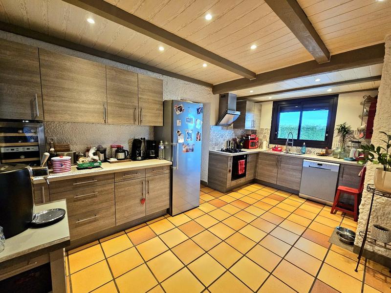 Maison - 190 m² - 7 pièces