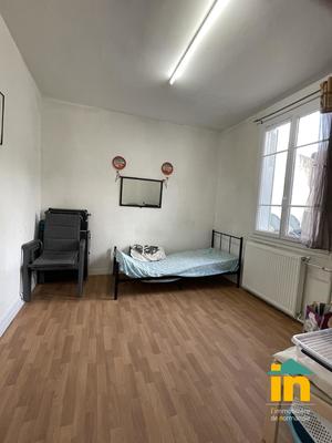 Maison de ville - 80 m² - 4 pièces