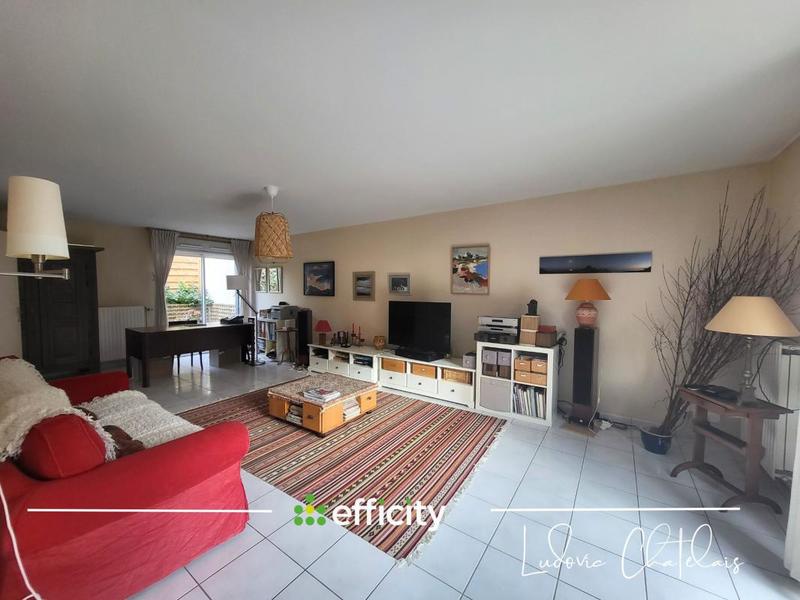 Maison - 94 m² - 4 pièces