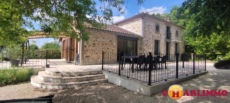 Maison traditionnelle - 124 m² - 5 pièces