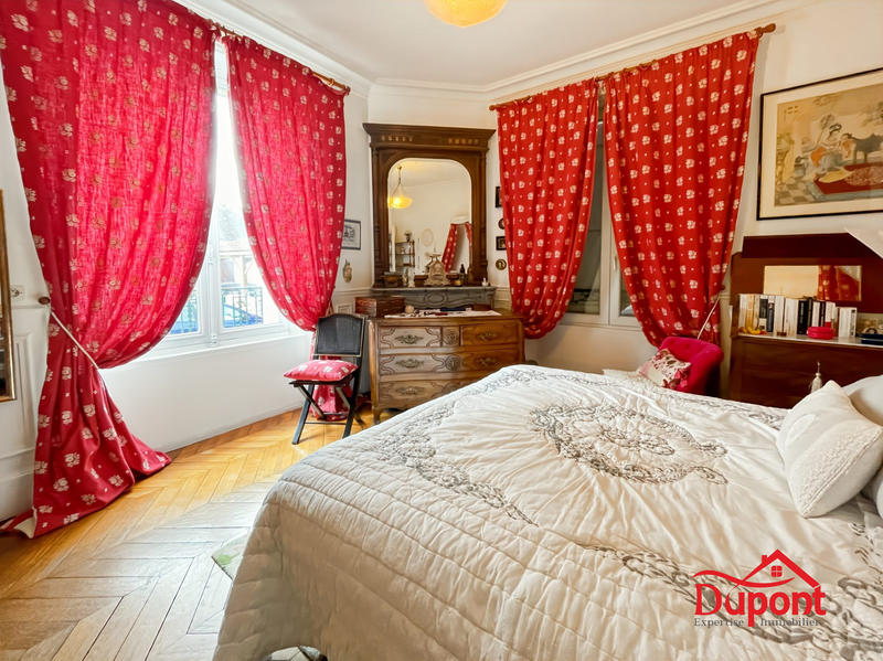 Appartement - 102 m² - 4 pièces