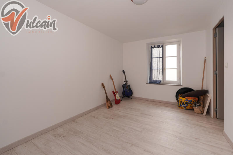 Maison - 200 m² - 6 pièces