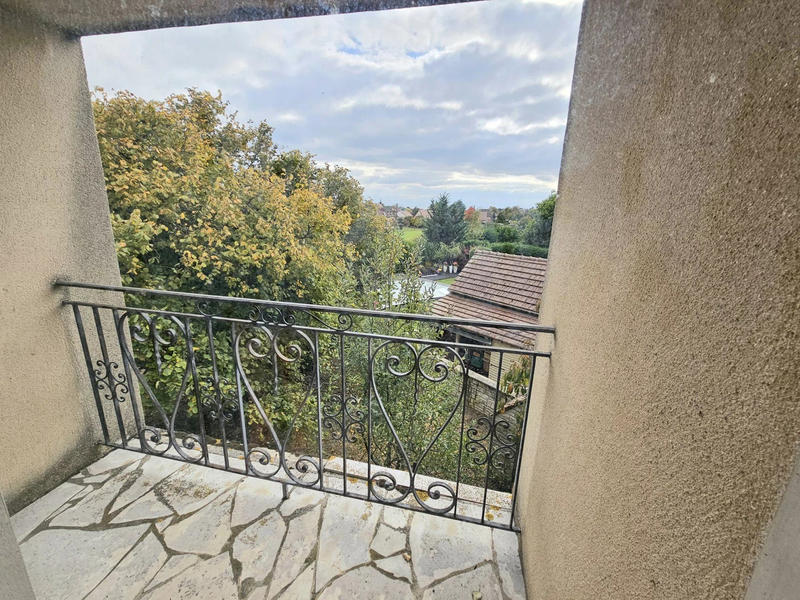 Maison - 165 m² - 8 pièces