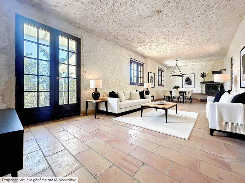 Maison - 93 m² - 4 pièces