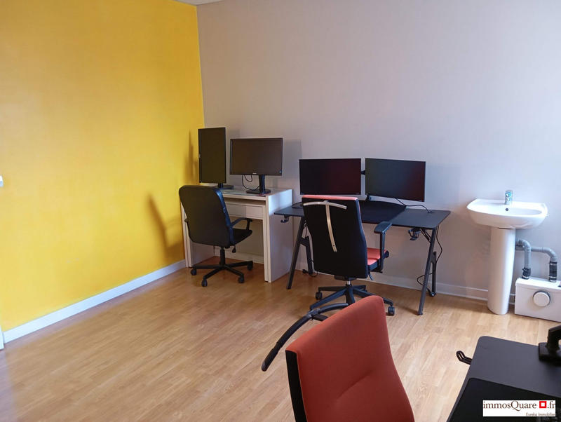 Bureau - 70 m² - 3 pièces
