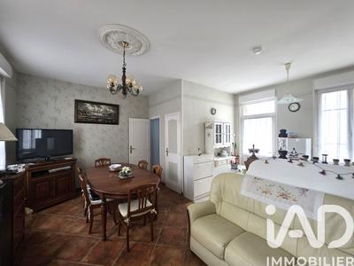 Maison - 82 m² - 4 pièces