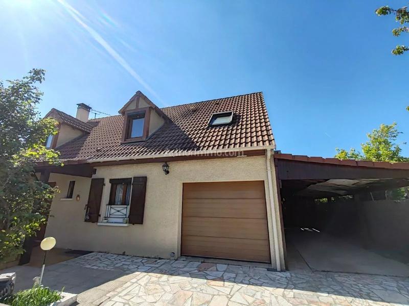 Maison - 121 m² - 7 pièces