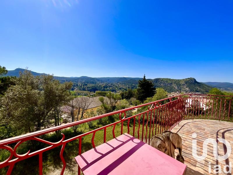 Maison de maîtres - 200 m² - 7 pièces