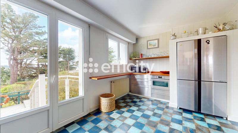 Maison - 174 m² - 6 pièces