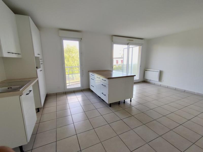 Appartement - 67 m² - 3 pièces