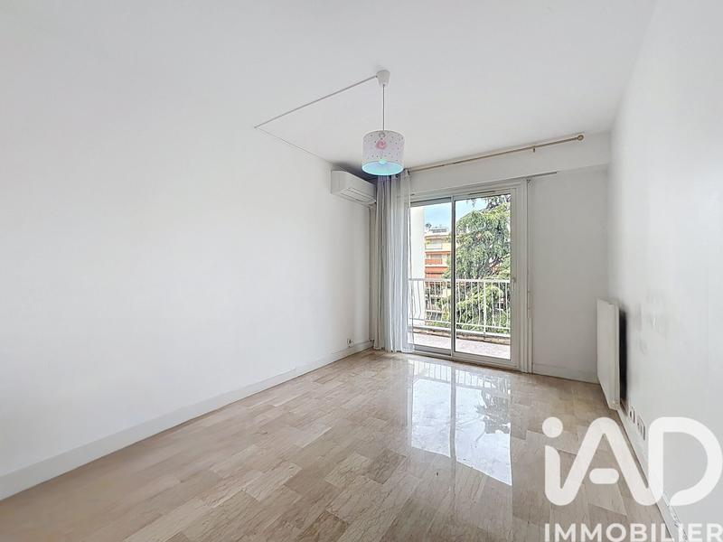 Appartement - 97 m² - 4 pièces
