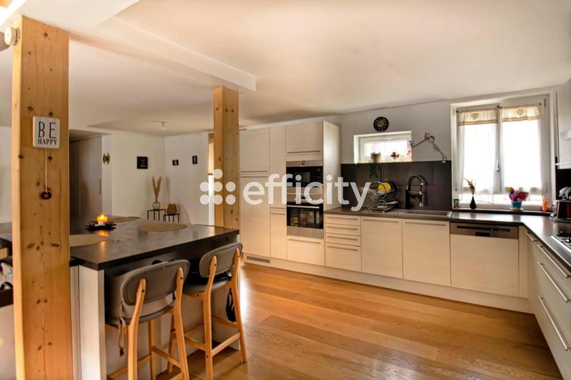 Maison - 155 m² - 5 pièces