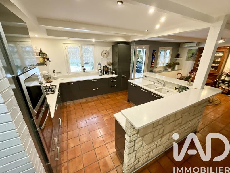 Maison - 176 m² - 6 pièces