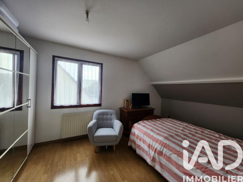 Maison - 93 m² - 5 pièces