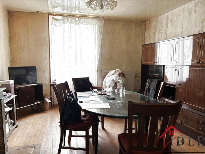 Maison - 329 m² - 13 pièces