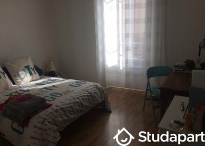 Chambre - 25 m² - 1 pièce