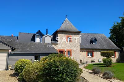 Maison - 350 m² - 8 pièces