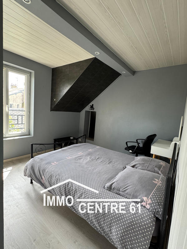 Maison - 228 m² - 8 pièces
