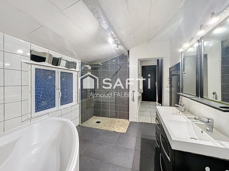 Maison - 105 m² - 4 pièces