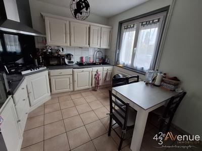 Maison - 93 m² - 3 pièces