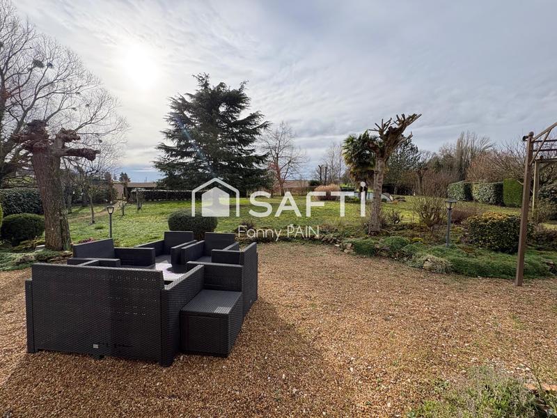 Maison - 165 m² - 7 pièces