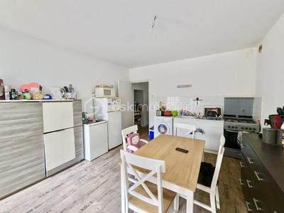 Maison - 84 m² - 4 pièces