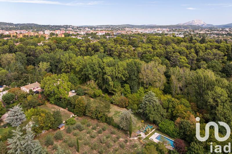 Bastide - 360 m² - 12 pièces