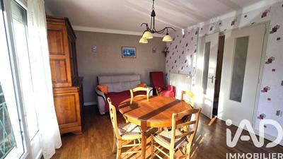 Maison - 87 m² - 6 pièces