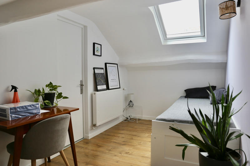 Maison - 90 m² - 5 pièces