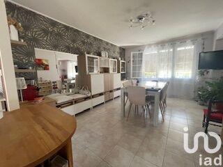 Maison - 76 m² - 4 pièces