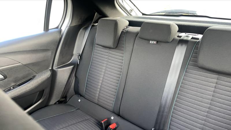 Peugeot 208 5 1.2 PureTech 100 Eat8 Style