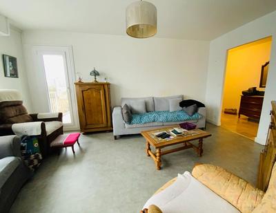 Appartement - 95 m² - 4 pièces