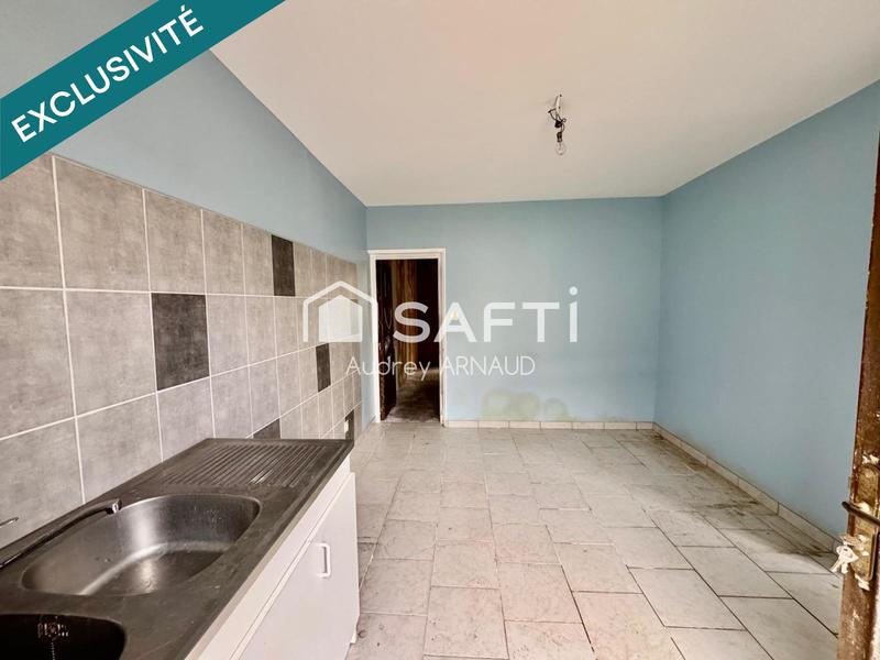 Maison de village - 138 m² - 9 pièces