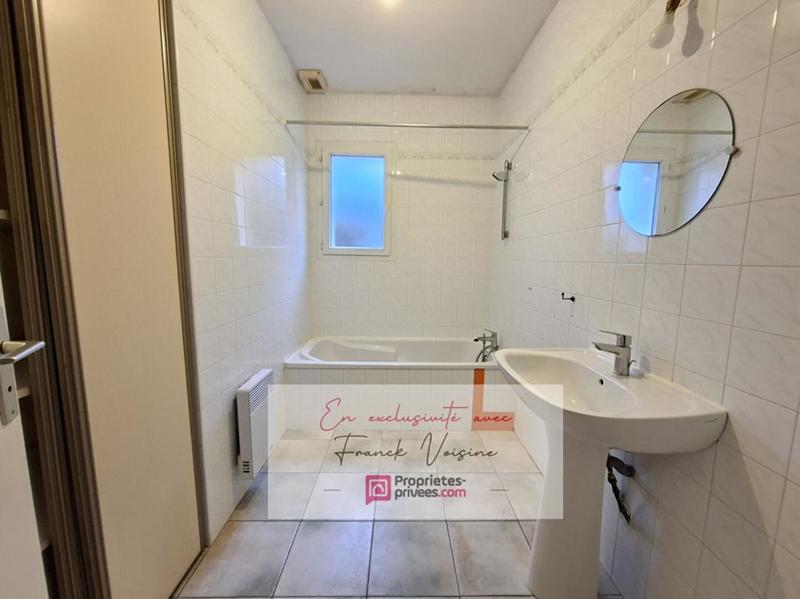 Maison - 83 m² - 4 pièces