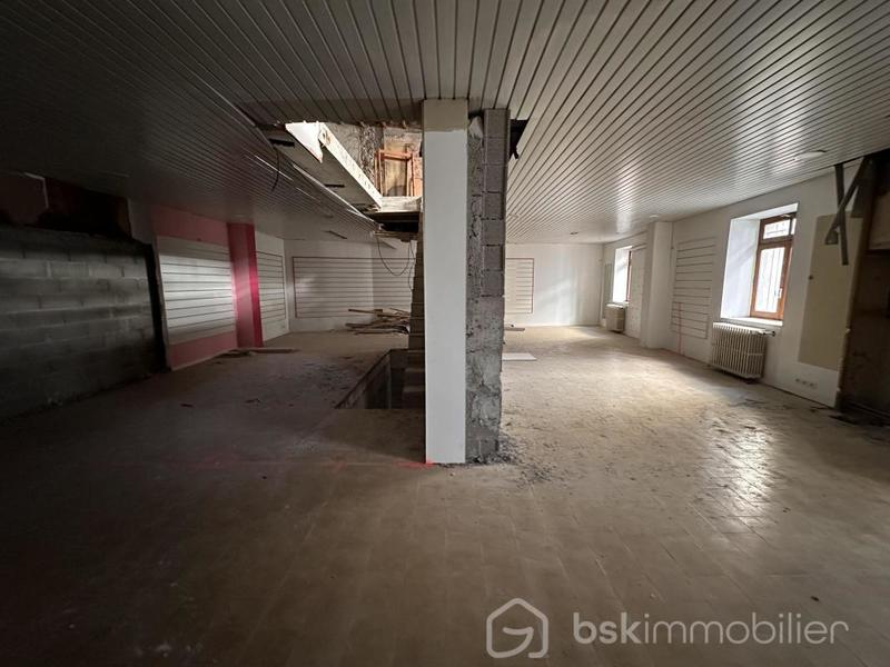 Immeuble - 200 m² - 8 pièces