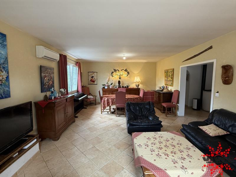 Villa - 180 m² - 6 pièces