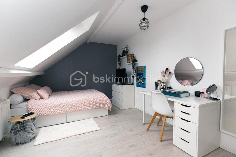 Maison - 113 m² - 6 pièces