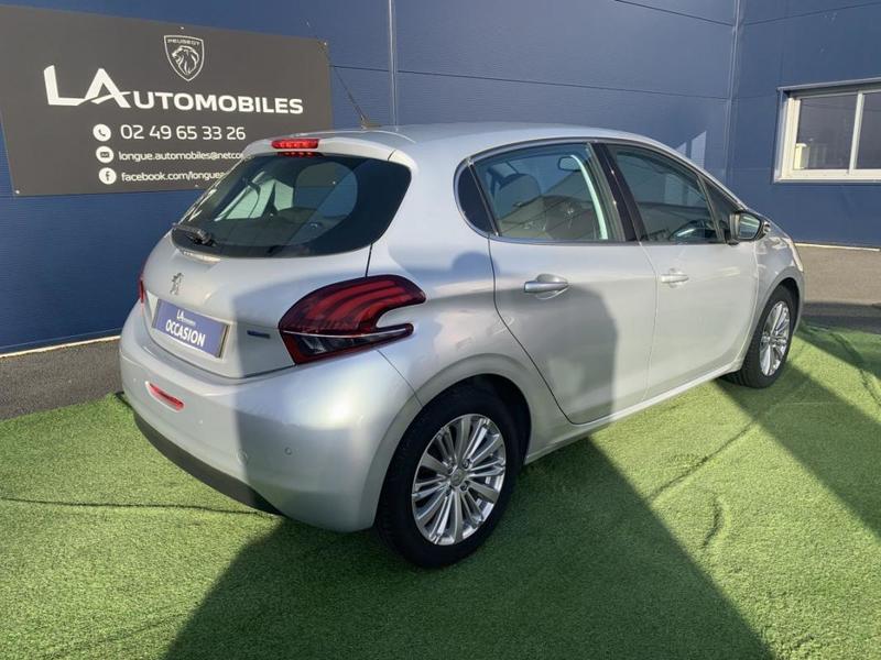 Peugeot 208 1.2 Puretech 82 Allure