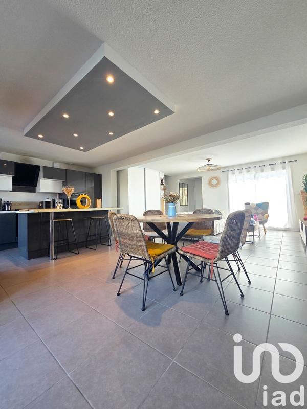 Maison - 110 m² - 5 pièces