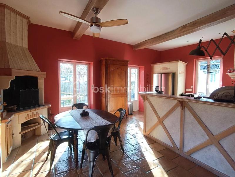 Maison de ville - 276 m² - 11 pièces