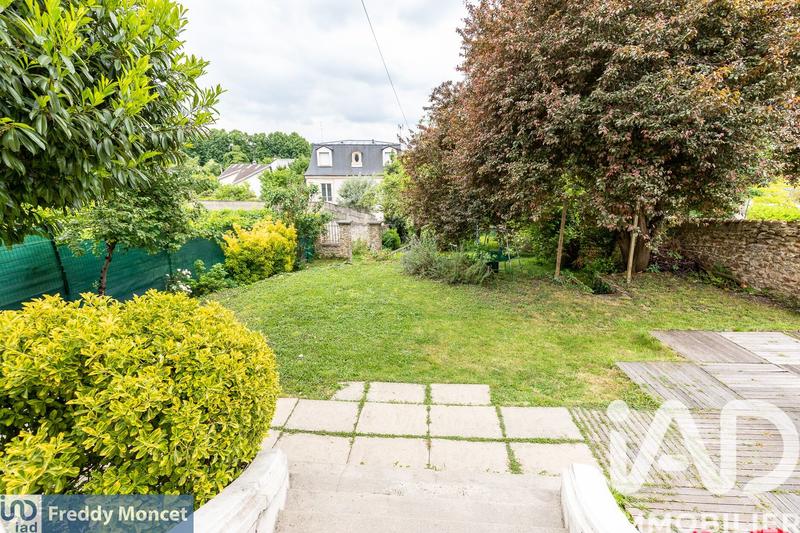 Maison - 145 m² - 6 pièces