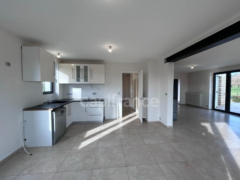 Maison - 212 m² - 5 pièces