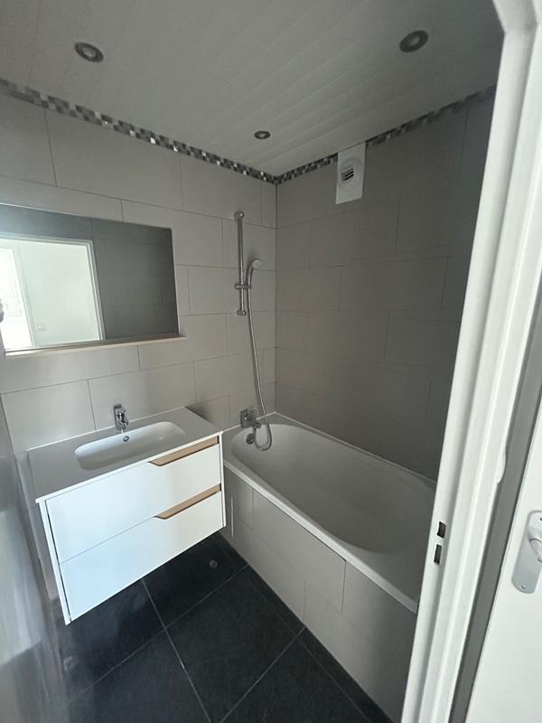 Appartement - 76 m² - 4 pièces