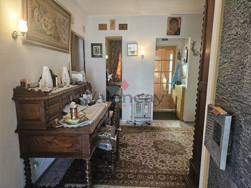 Maison - 178 m² - 8 pièces