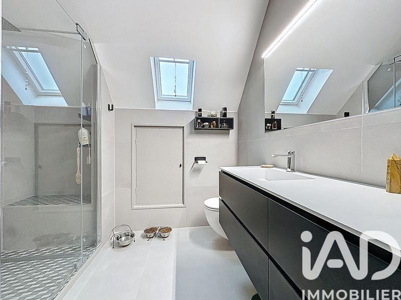 Maison - 91 m² - 4 pièces