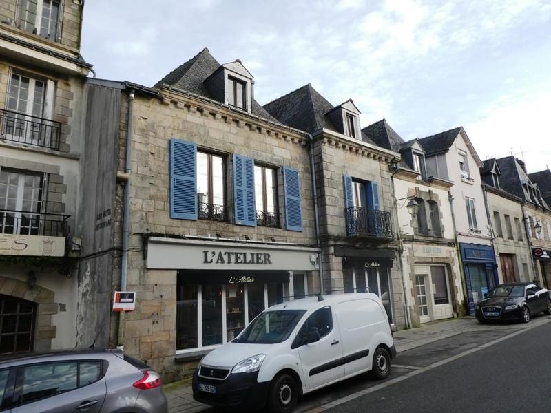 Maison - 158 m² - 8 pièces