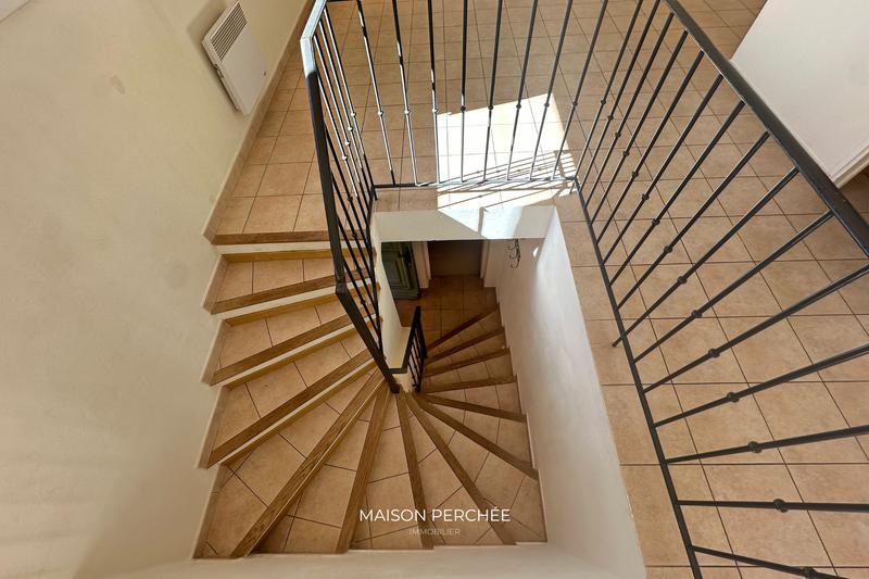 Villa - 104 m² - 4 pièces